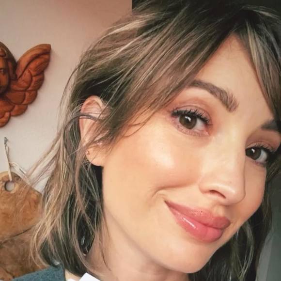 Meet your Posher, Mariah - Picture 1 of 1